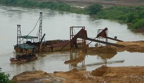 杜絕非法采砂，機(jī)制砂生產(chǎn)才是長久之道！